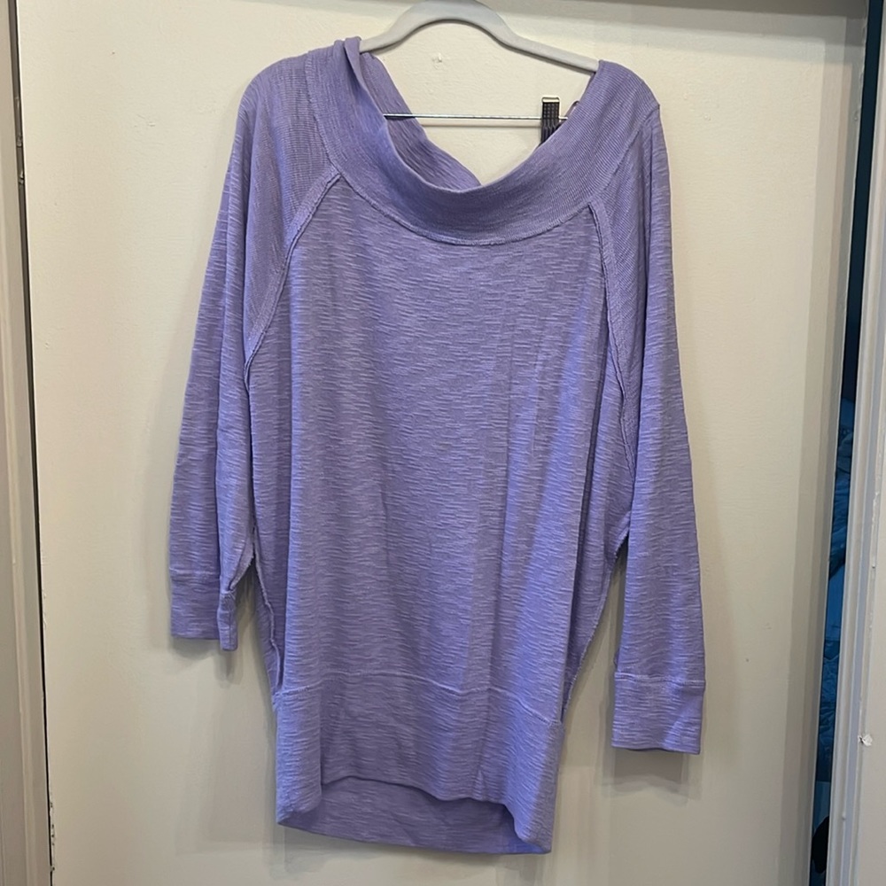 Off the shoulder beautiful lavender We the Free Sweater! Size: XL